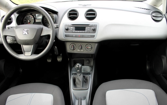 Seat Ibiza cena 26900 przebieg: 156000, rok produkcji 2014 z Oława małe 379